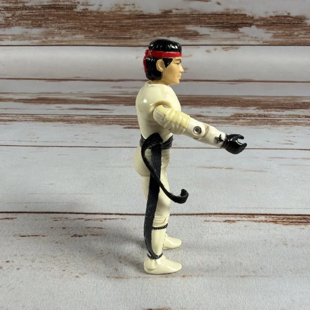 Vintage 1993 G.I. Joe Street Fighter II Ryu Action Figure Capcom Used